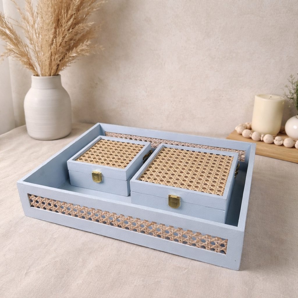 Azure Cane Heritage Hamper Tray Set