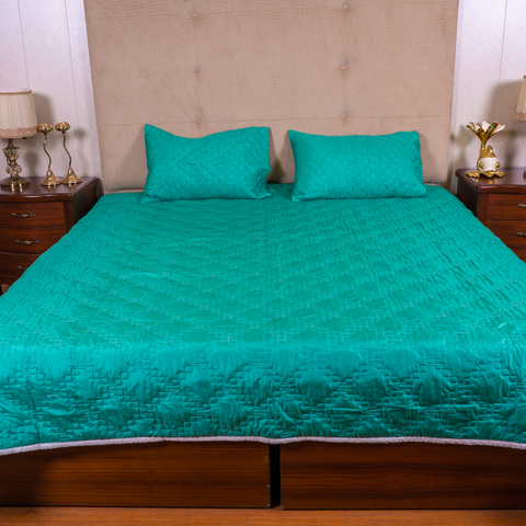 The LuxeLife Green Silk Solid Bedcover