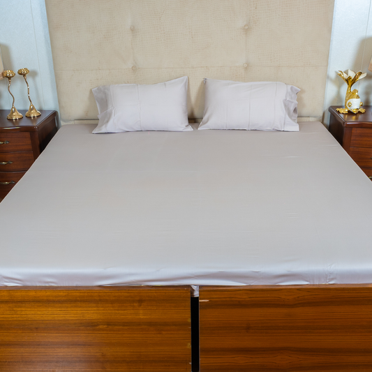 THE LUXELIFE SOLID LIGHT GREY COTTON BEDSHEET