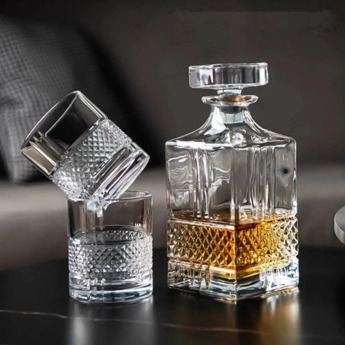 Brillante Whiskey Decanter 850ml
