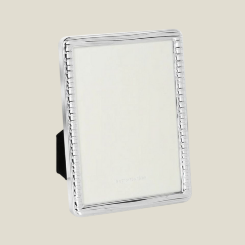 Classic Silver Beaded Photo Frame – 5x7 in