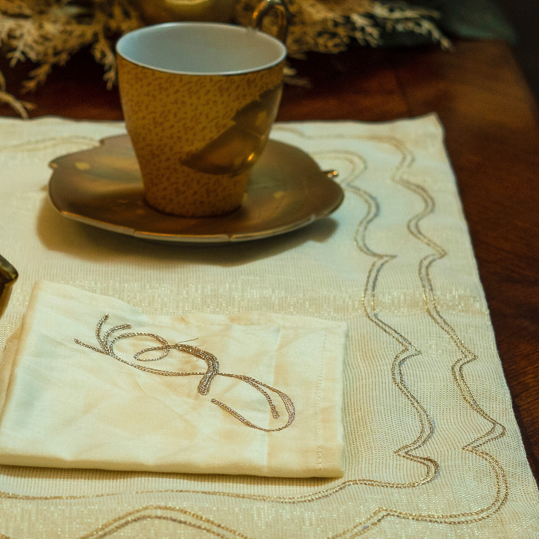 The Luxelife Venetian Placemats