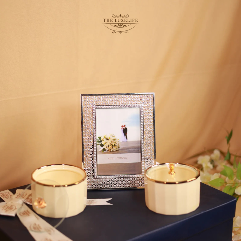 Elegant Wedding Keepsake Hamper