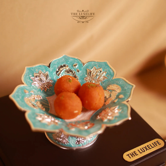 Lotus Elegance – Galvanic Platter