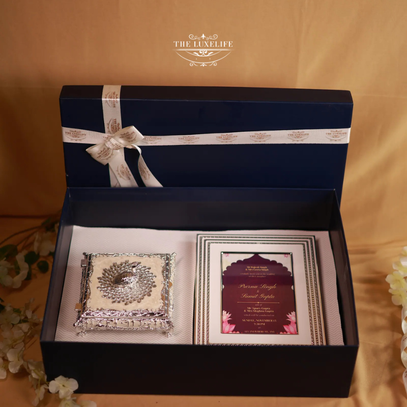 Royal Keepsake – Wedding Invitation Gift Box