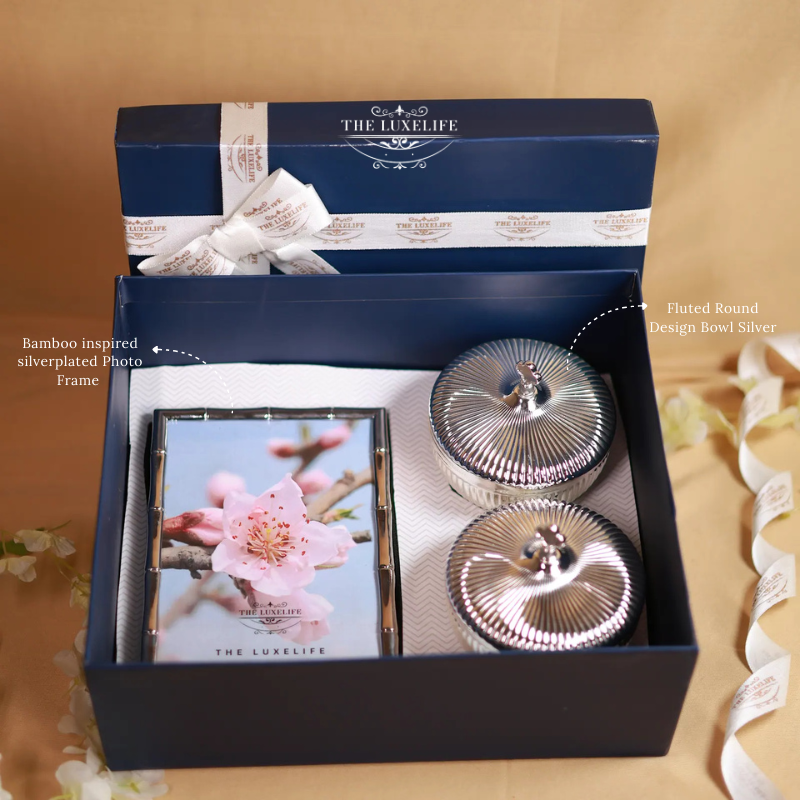 Timeless Keepsake – Wedding Gift Box